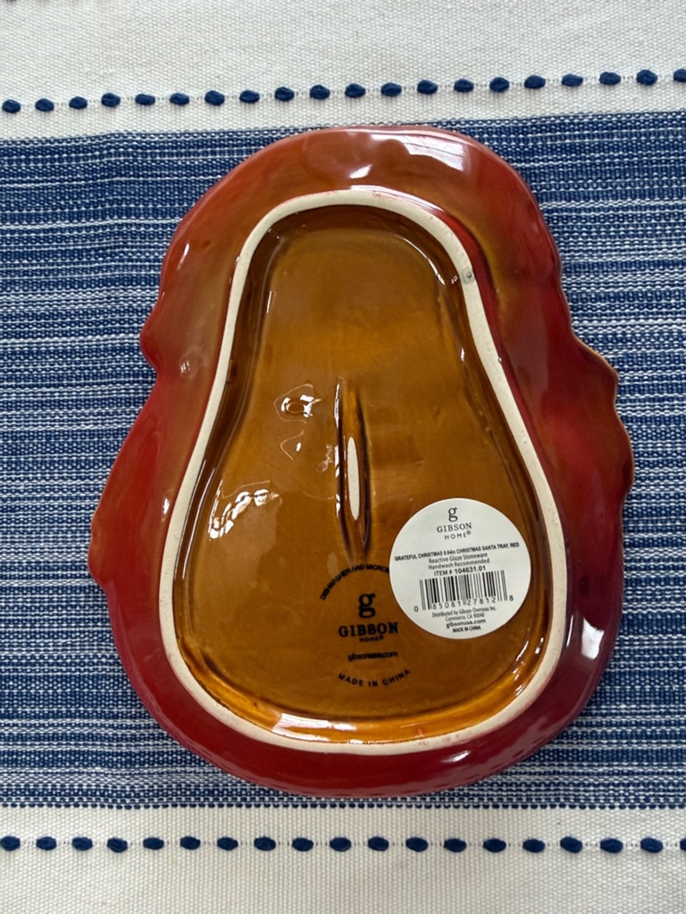 Gibson Home Festive Red Santa Plate - Picture 2 of 5